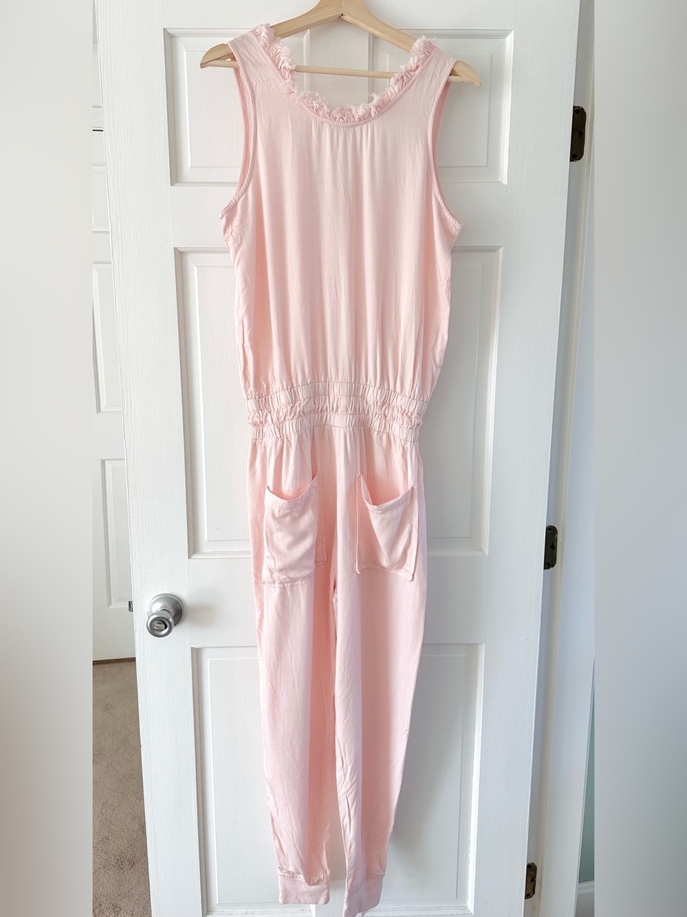 NEW! Ramy Brook Powder Pink Ray Jumpsuit Fringe Neckline Ankle Cuffs Size XS - Picture 8 of 15